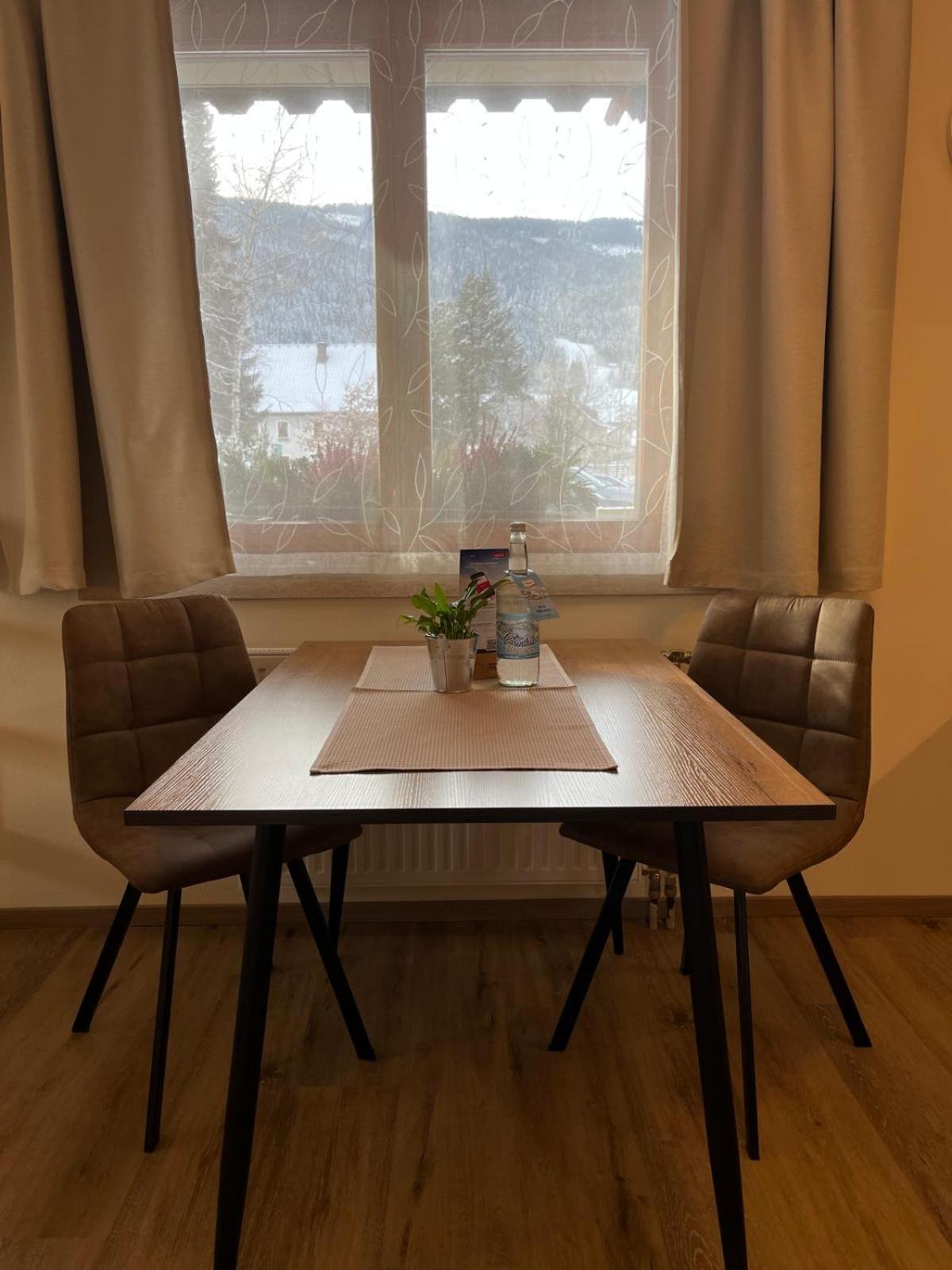 Ferienhof Alte Post, Apartments Weissbriach Ngoại thất bức ảnh